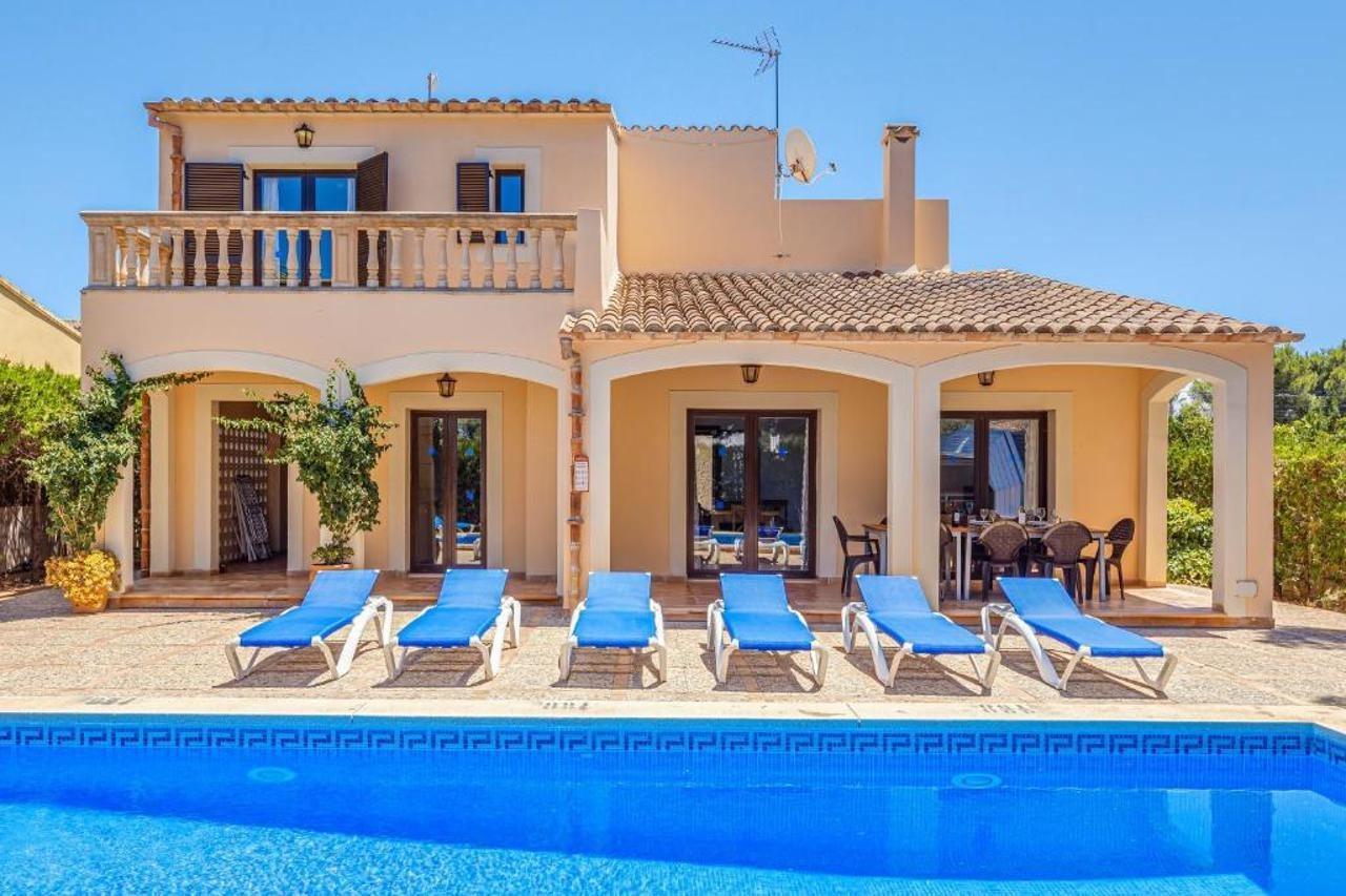 Karen Villa Sa Ràpita